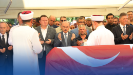 Patlamada hayatını kaybeden Mesut Şimay, gözyaşları arasında uğurlandı