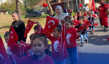 Hendek Nilüfer Hatun Anaokulu’ndan Cumhuriyet Yürüyüşü