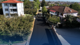 Kahramanlar Mahallesi asfalt ile buluştu